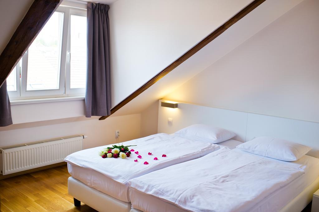 Vysehrad Castle Suite Praha Ruang foto