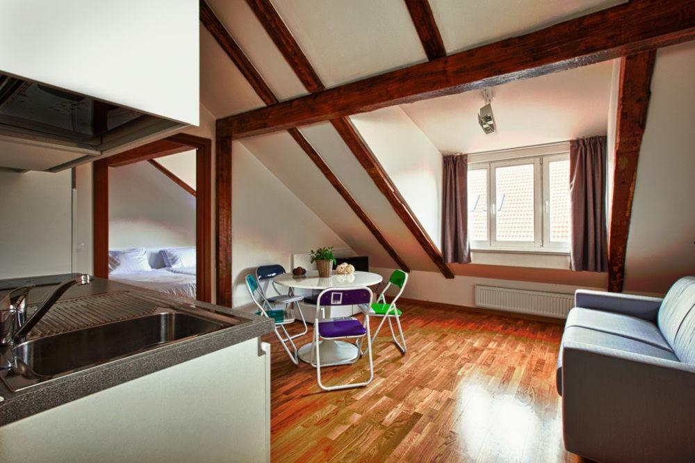 Vysehrad Castle Suite Praha Bagian luar foto
